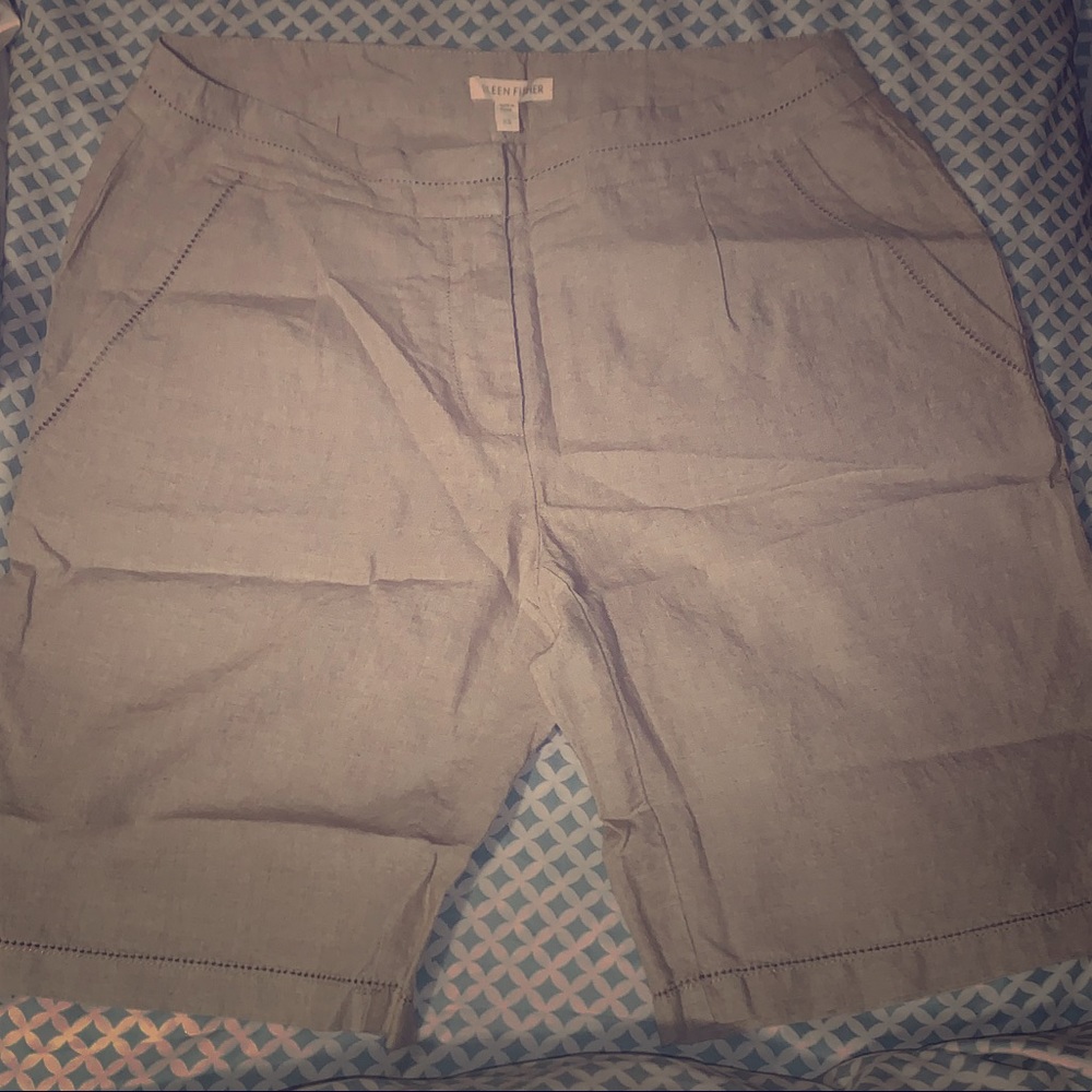 Eileen Fisher XS khaki organic cotton short NEW